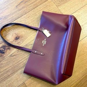 Coach Women’s Town Tote